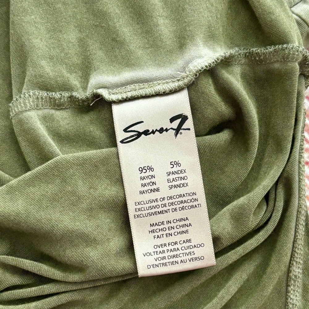 Seven7 • Sage Green Crisscross V-Neck Top, High-Low Hem, Women’s Size Large - Picture 14 of 16